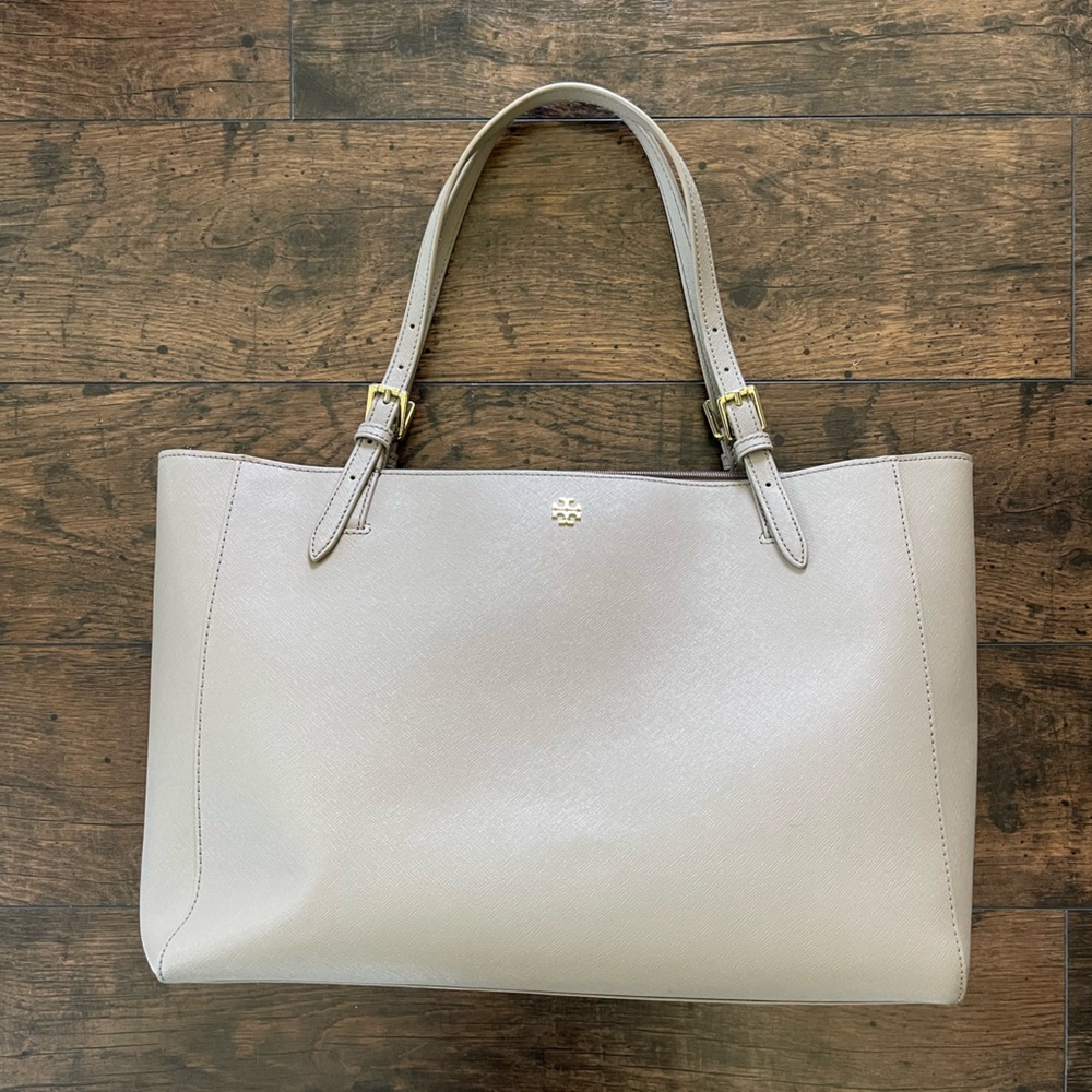 Tory Burch Emerson Buckle Tote